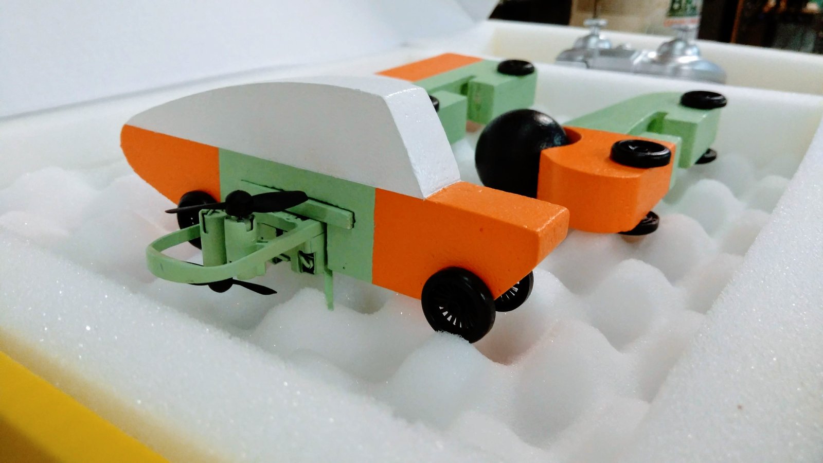 Wonderbly flying car